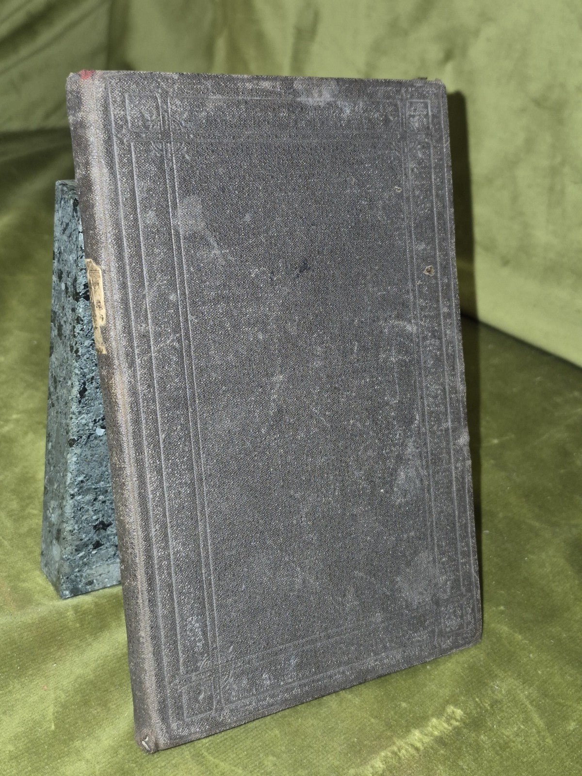 Dunblane Traditions: Warlike and Legenday Narratives (1887)1