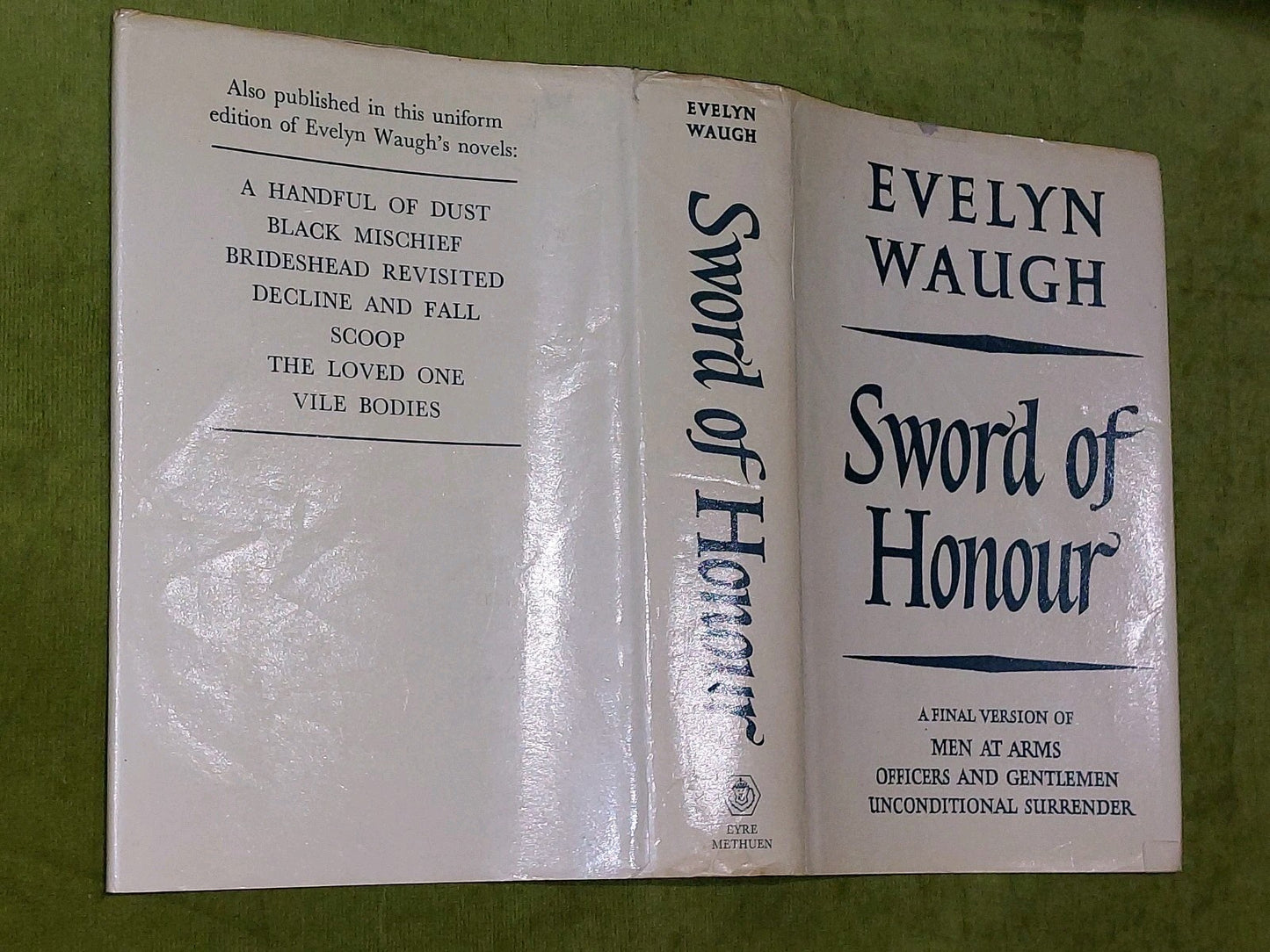 Evelyn Waugh Sword Of Honour (1978)3