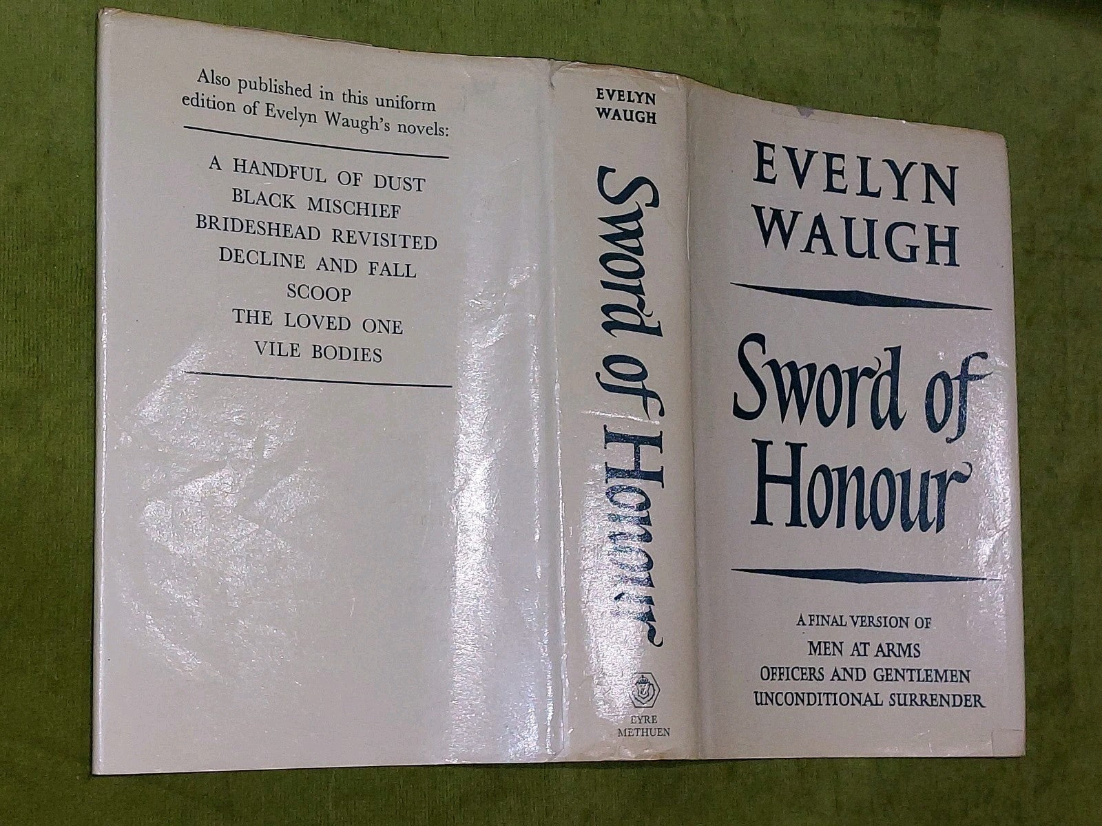 Evelyn Waugh Sword Of Honour (1978)3