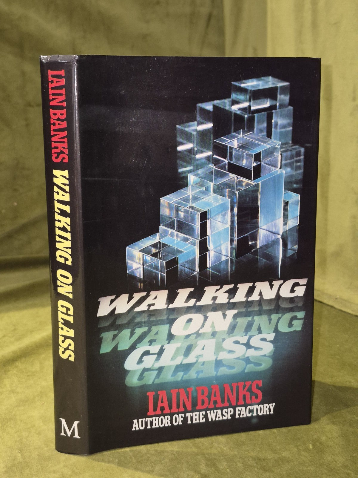 Iain Banks Walking on Glass True First 1985 in Original Jacket0