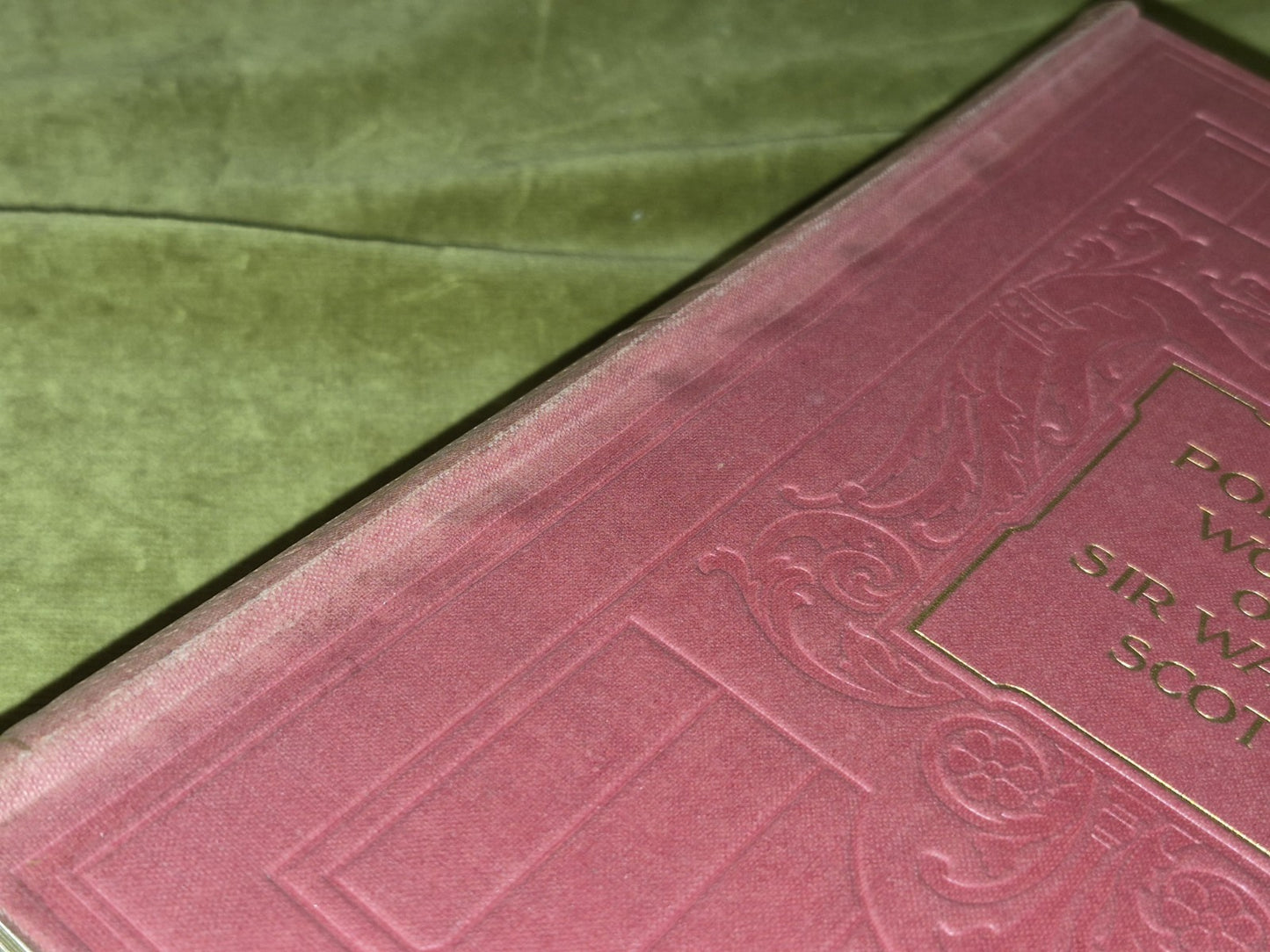 Poetical Works of Sir Walter Scott Complete Set 4 Volumes (Virtue and Co) c.191010