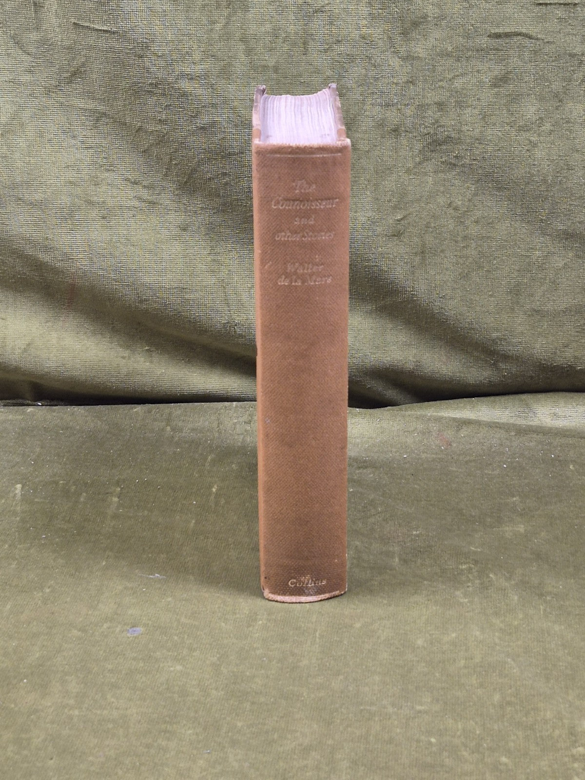1926 The Connoisseur and Other Stories by Walter de la Mare Collins 19263