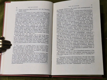 Truth and Consequence in Medieval Logic - Ernest A. Moody - 19768