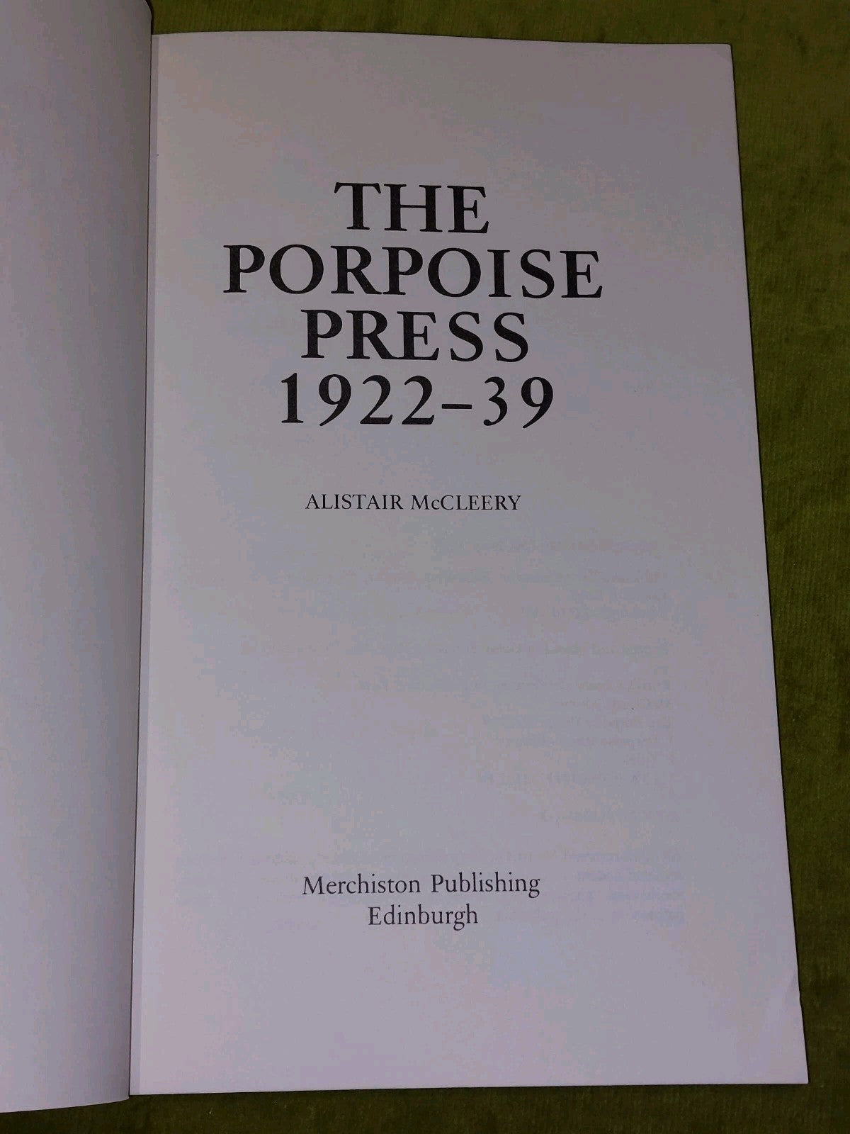 The Porpoise Press 1922-39 (1988) Alistair McCleery3