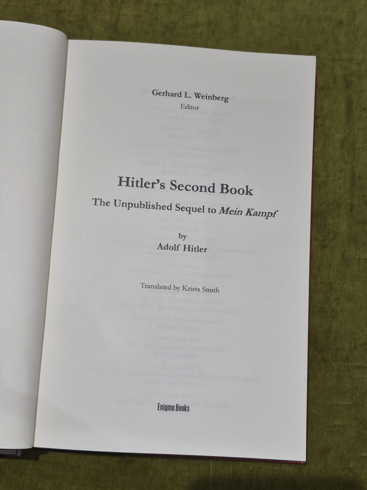 Hitler's Second Book Gerhard Weinberg 2003 Hard Cover Book w/ Dust Jacket HCDJ4