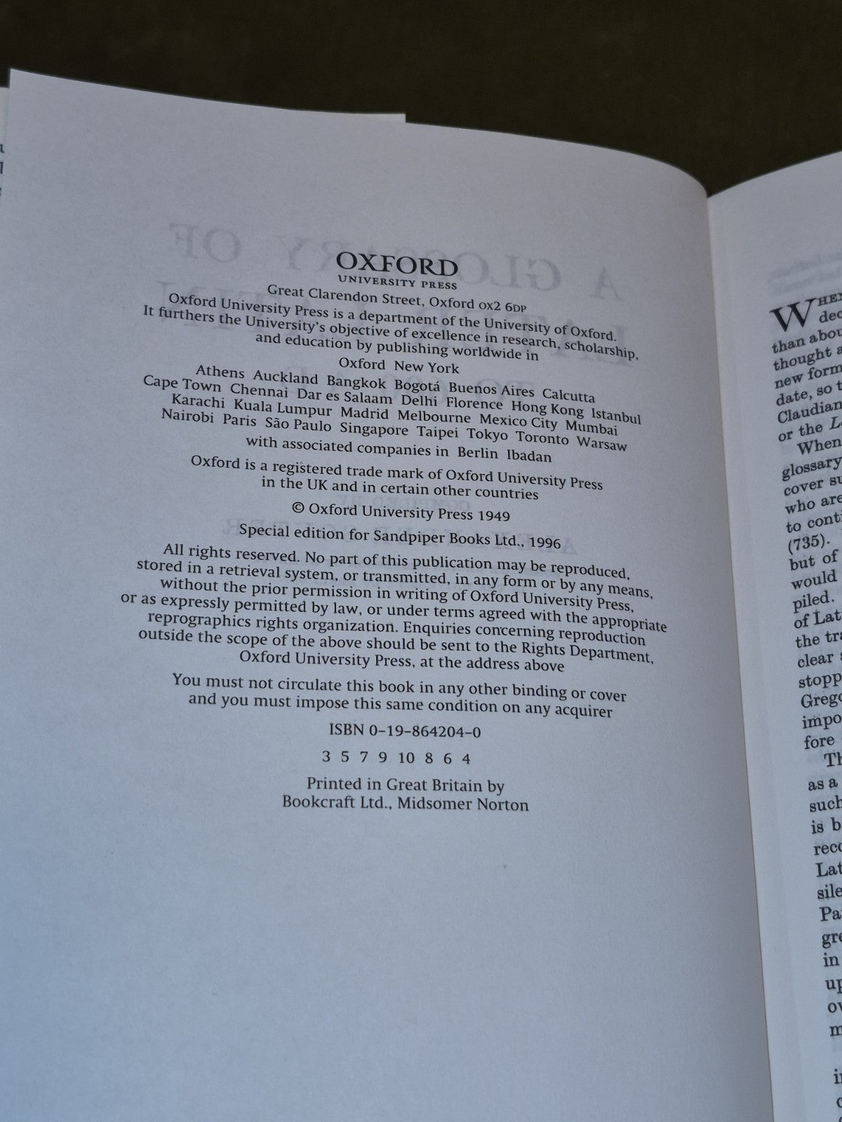 Glossary of Later Latin to 600 AD - Alexander Souter - Oxford Press - 1996 Hb/Dj5