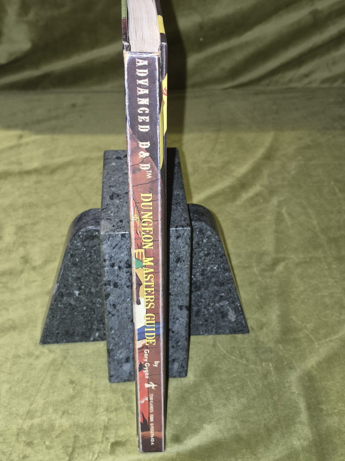 Advanced Dungeons and Dragons Dungeon  Masters Guide TSR 19795