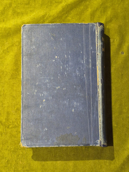 To Melenek in a Motor Car - Clifford Halle - 1913 Hust & Blackett 1st Edition2