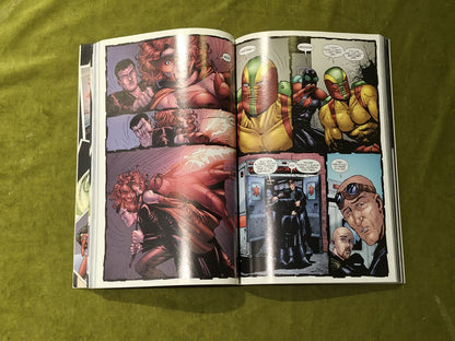 The Boys Omnibus Vol. 3 – Photo Cover Edition - Garth Ennis, Dynamite5