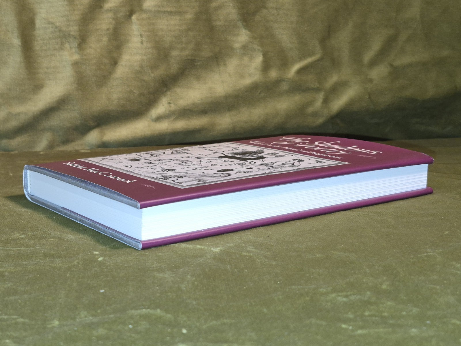 The Shadows of Poetry - Sabine MacCormack - Univer of California Press - 1998 Hb8
