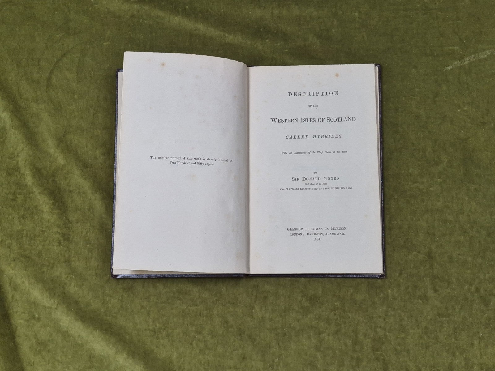 Description of the Western Isles of Scotland Called Hybrides - Donald Monro 18844