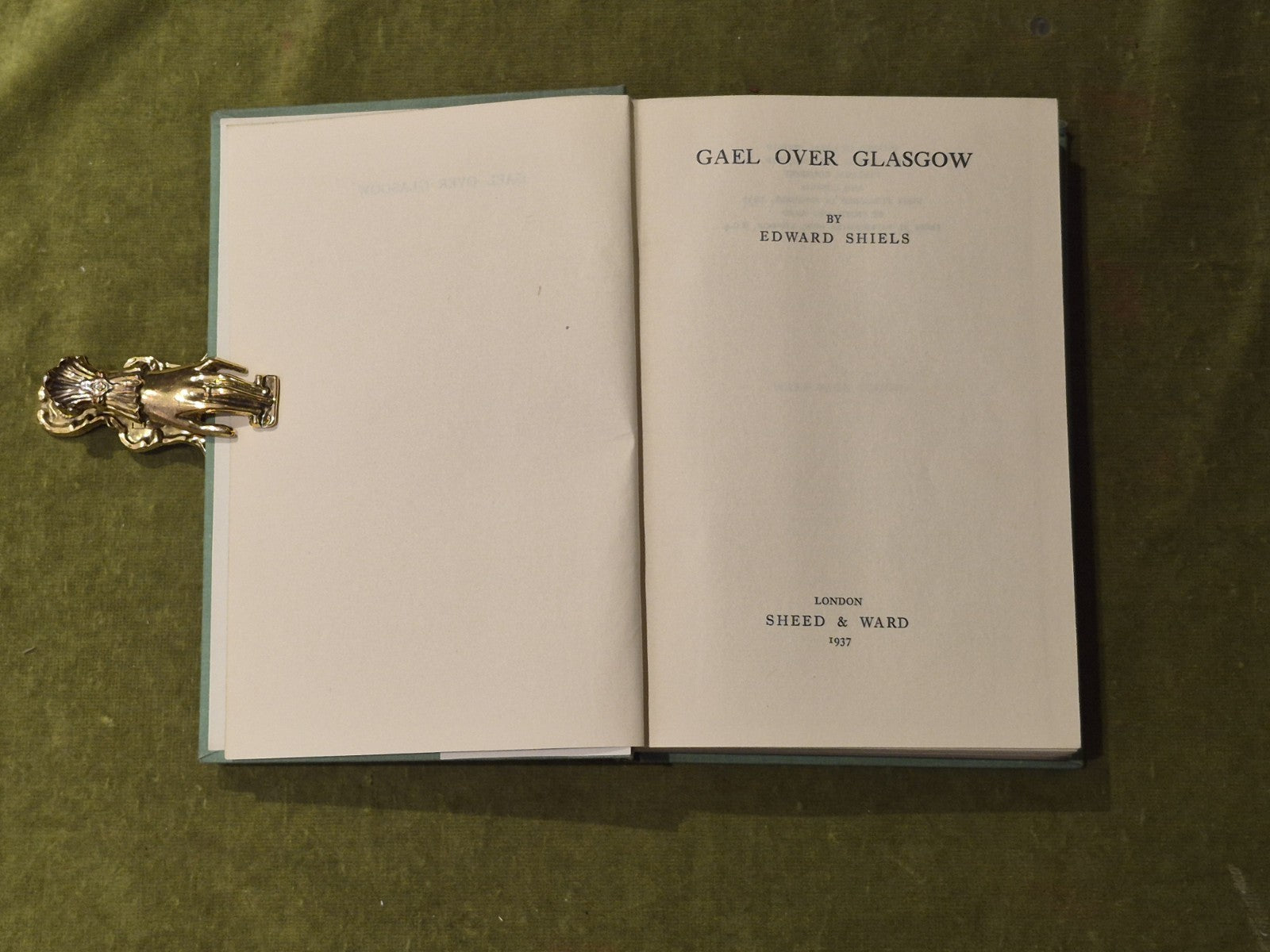Gael Over Glasgow - Edward Sheils , Sheed & Ward 1937 1st/1st HB4