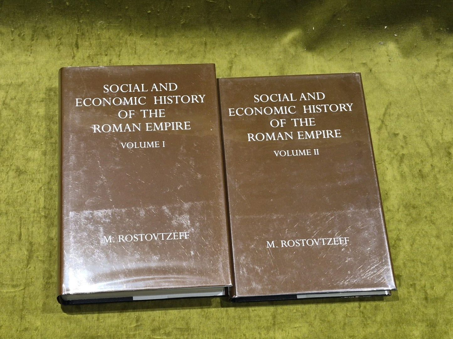 M Rostovtzeff Social & Economic History Roman Empire Vol.I&2, 1998 hardback0