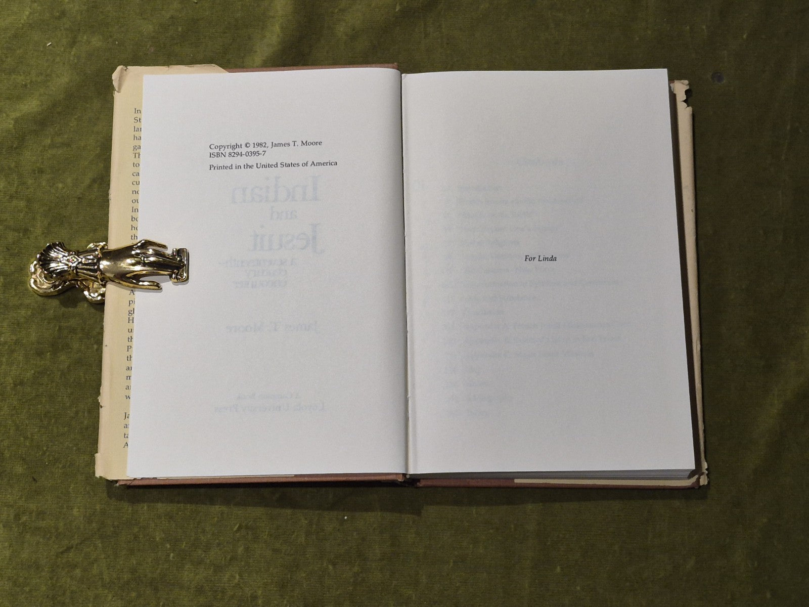 Indian and Jesuit a Seventeenth-Century Encounter - James T Moore 1982 1st HB DJ6