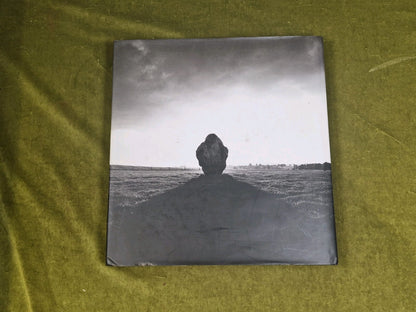 Megaliths the Ancient Stone Monuments of England & Wales David & Lai Ngan Corio2