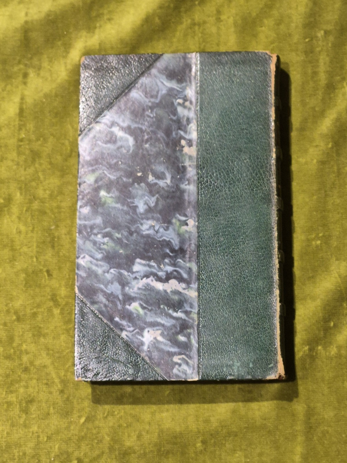 A Thousand Notable Things on Various Subjects - 1827 Hardcover1