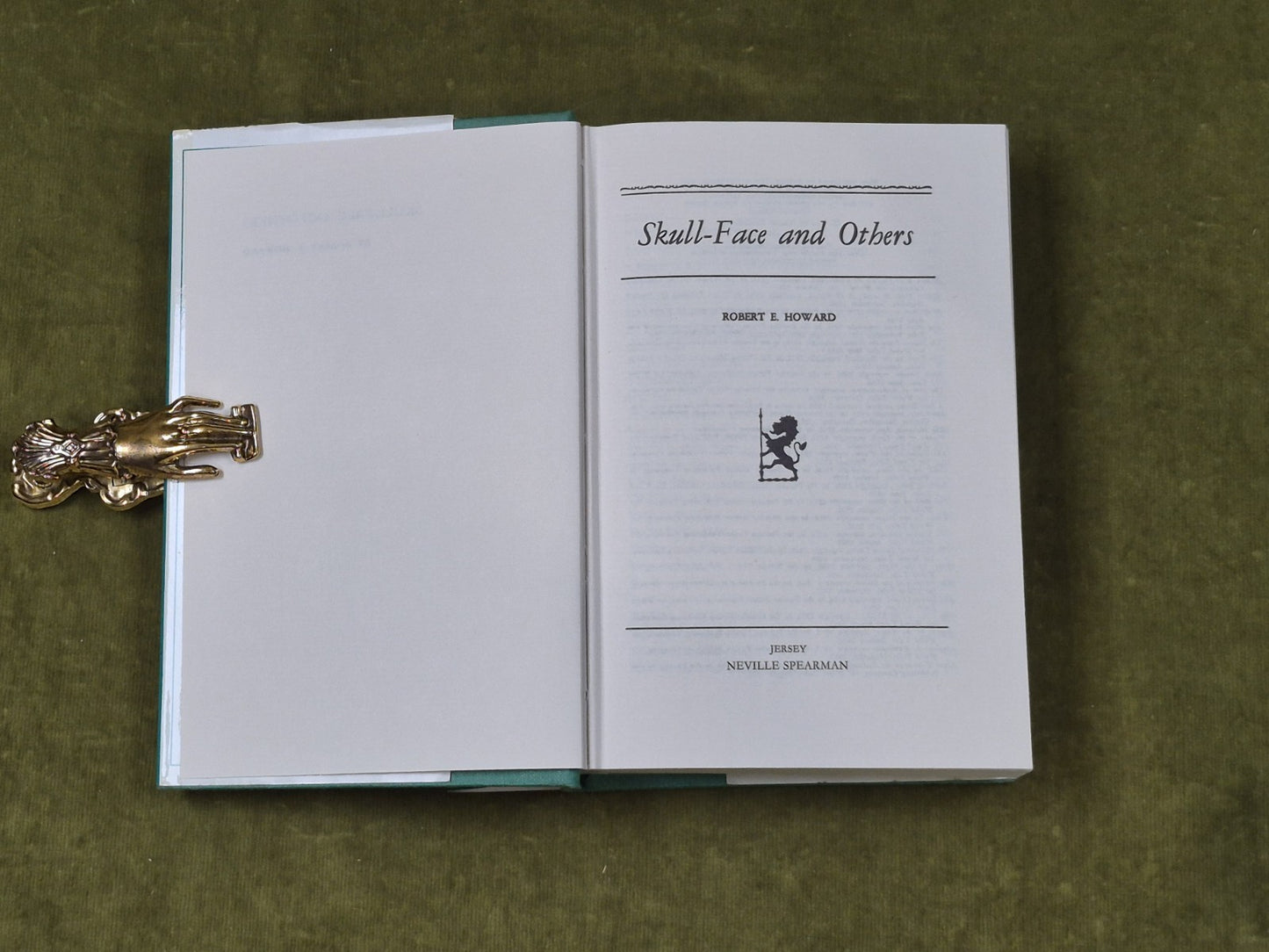 Skull-Face Omnibus and Others - Robert E Howard , Neville Spearman 1974 HB DJ3