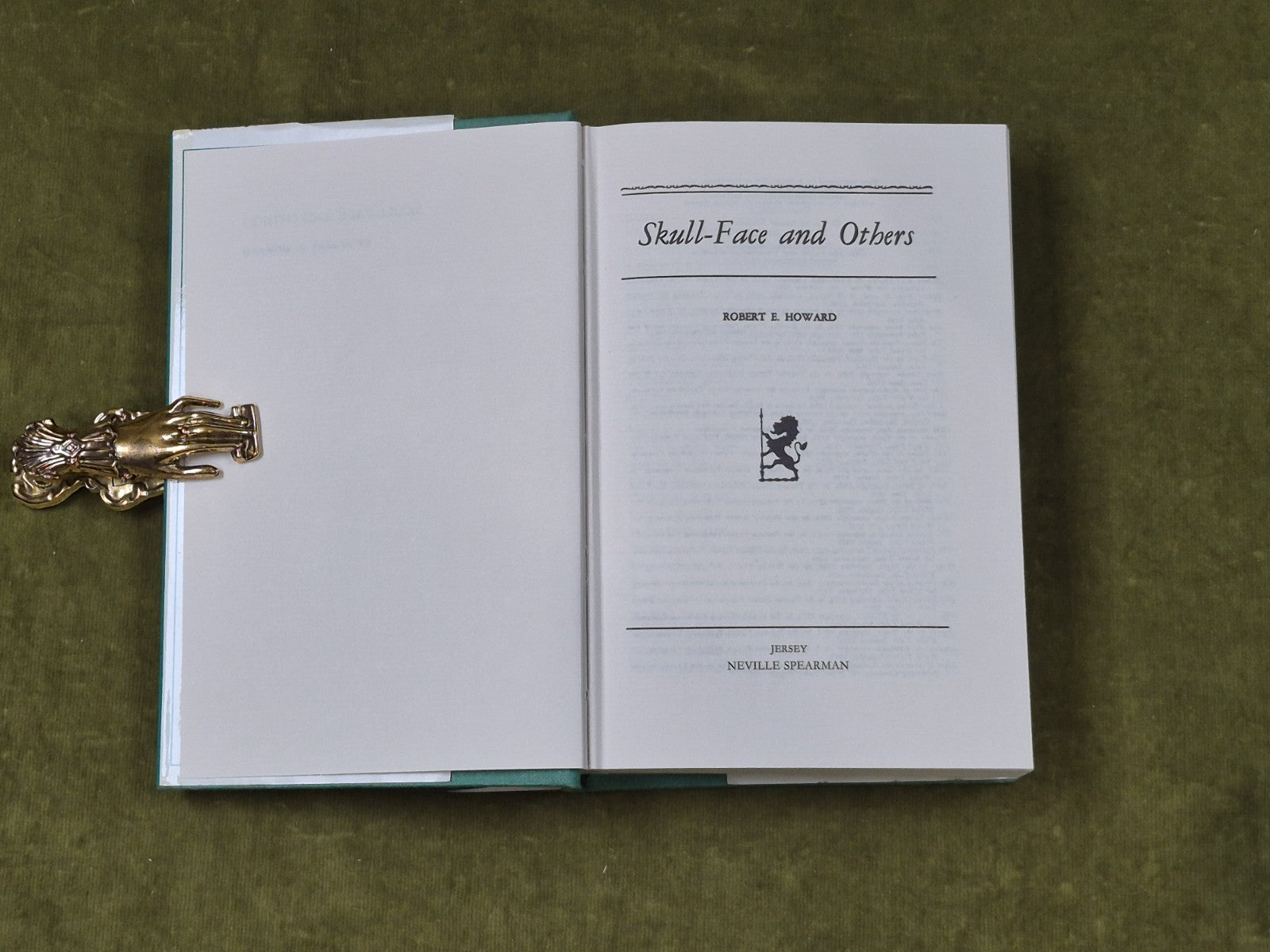 Skull-Face Omnibus and Others - Robert E Howard , Neville Spearman 1974 HB DJ3