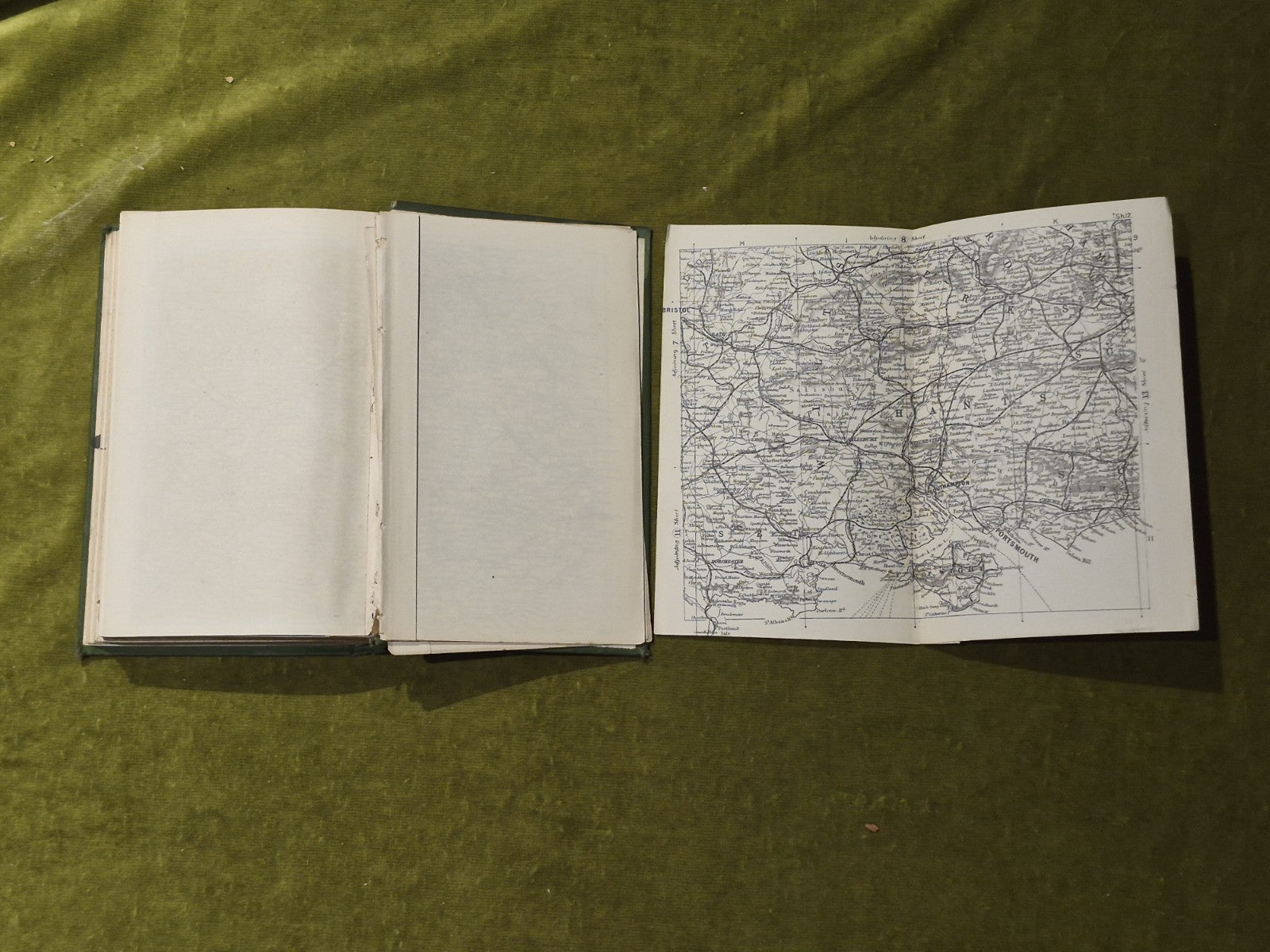 G. W. Bacon Tourist's Guide & Handbook With Maps / Map To England And Wales.7