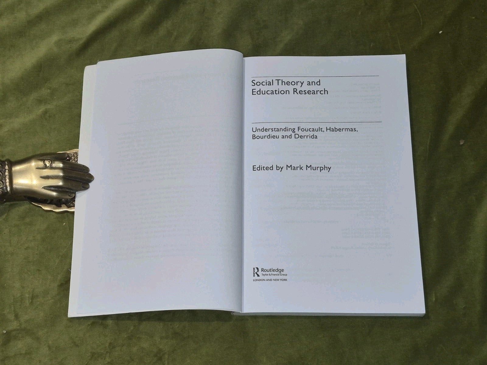 Social Theory and Education Research: Understanding Foucault, Habermas, Bourdieu3