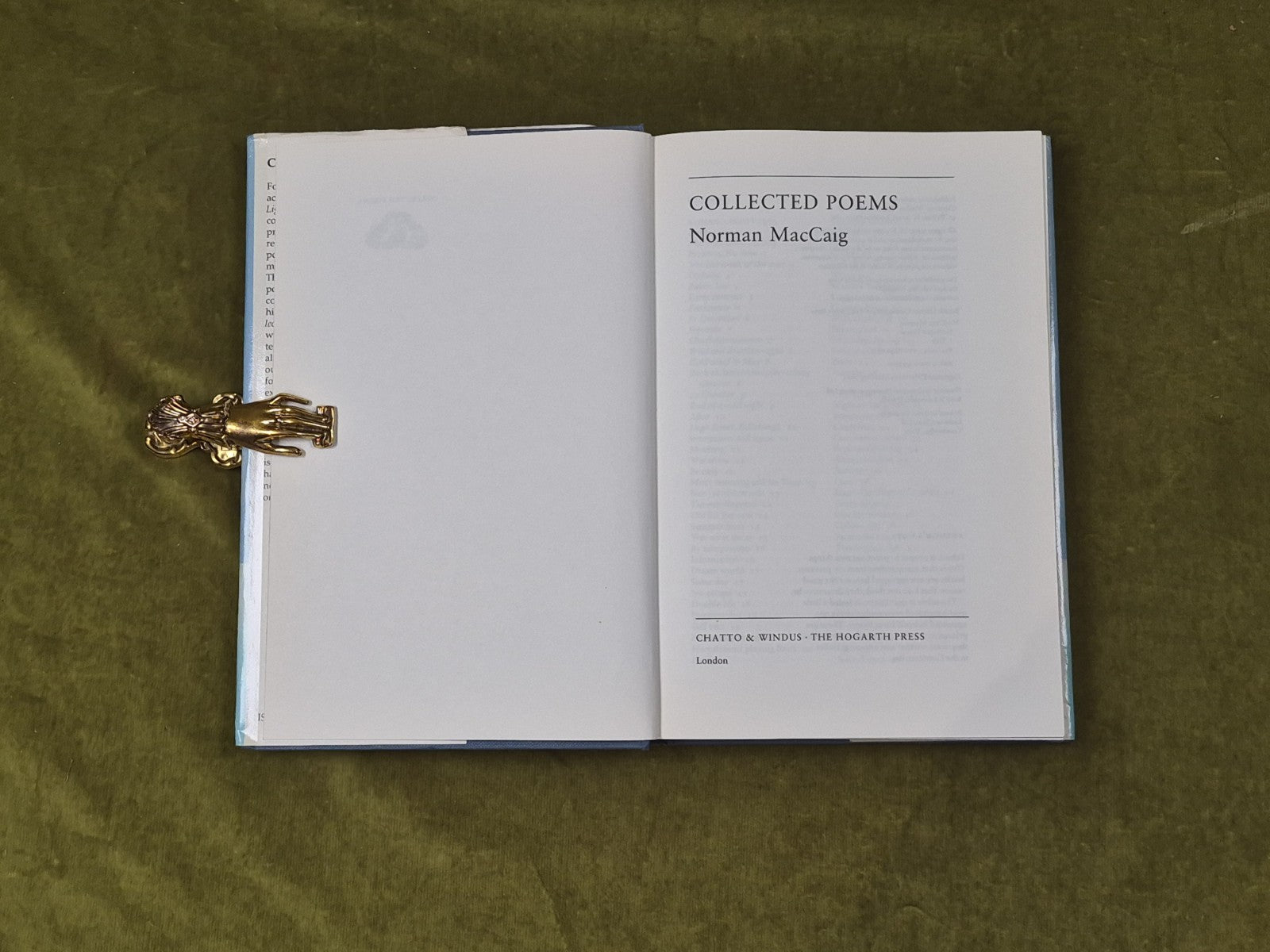 Collected Poems SIGNED by Norman MacCaig , Chatto & Windus 1985 1st HB DJ4