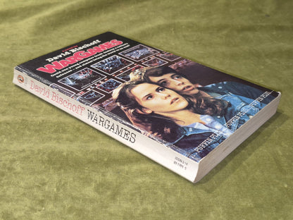 War Games by David Bischoff (1983 Penguin Paperback) Broderick/Sheedy Film Cover4