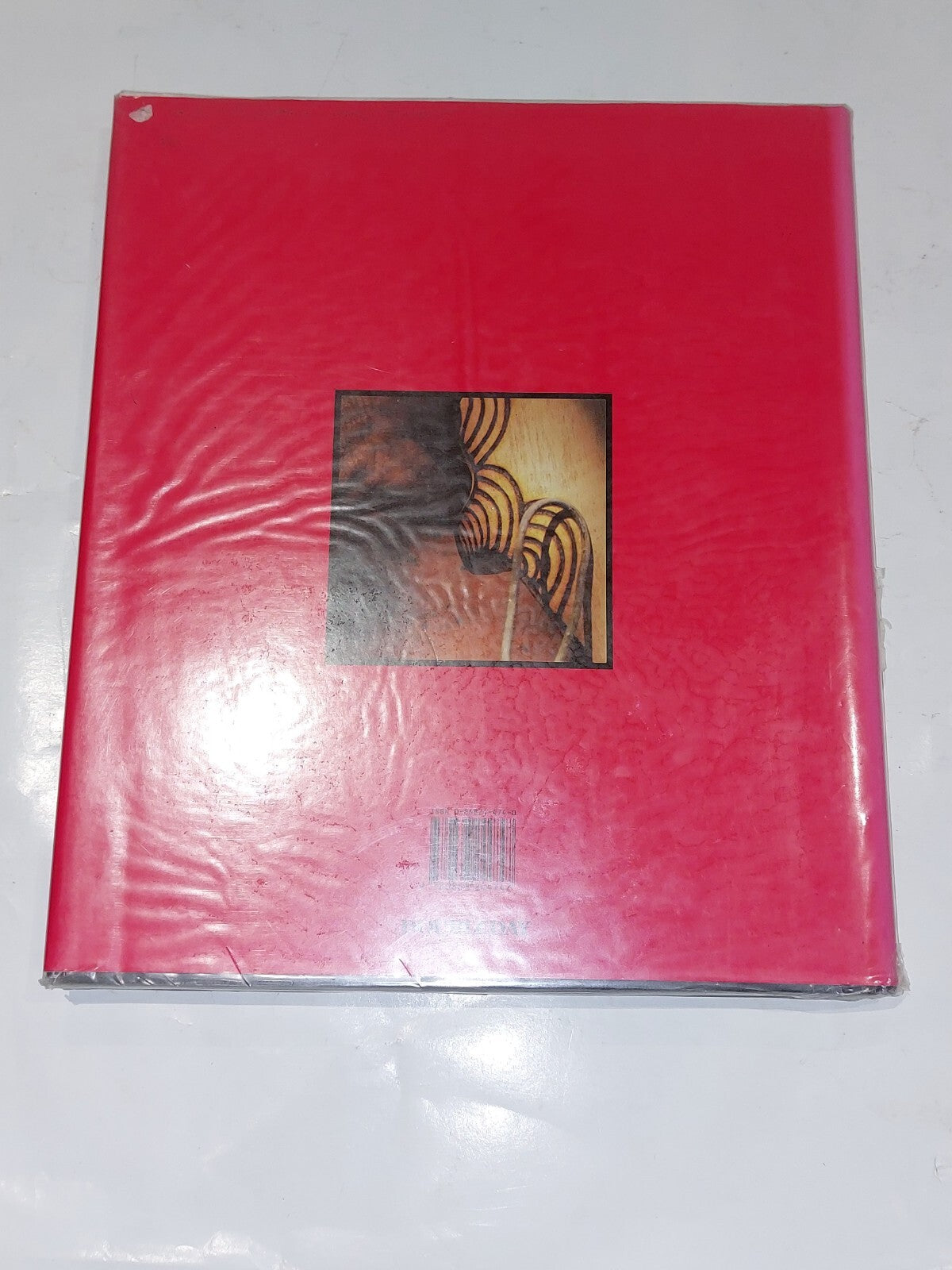 Desert Crafts: Anangu Maruku Punu by Jennifer Isaacs. Hardback 19921