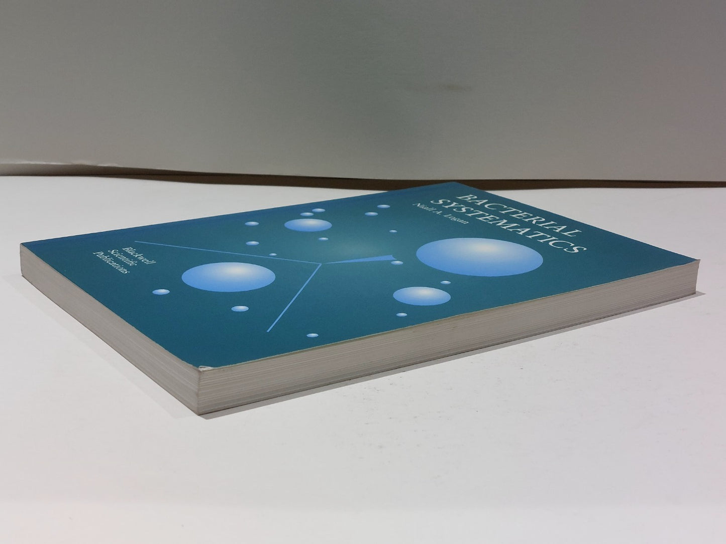 Bacterial Systematics by N. A. Logan [Blackwell Scientific Pub] 1st Ed 1994 Pb 6