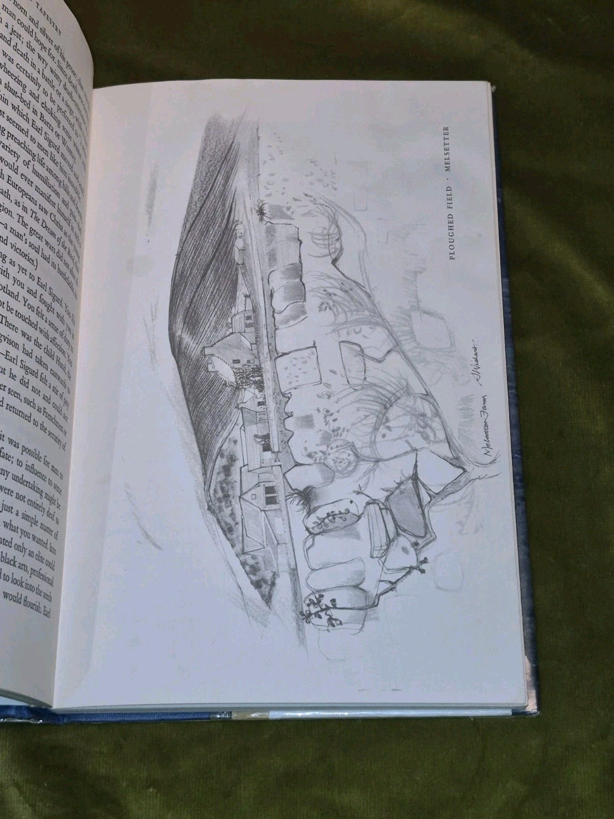 An Orkney Tapestry - George Mackay Brown - Victor Gollancz - 1969 Hb/Dj8