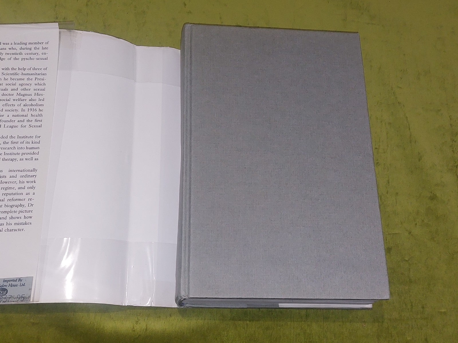 Magnus Hirschfeld : A Portrait of a Pioneer in Sexology  Charlotte Wolff 1986 2