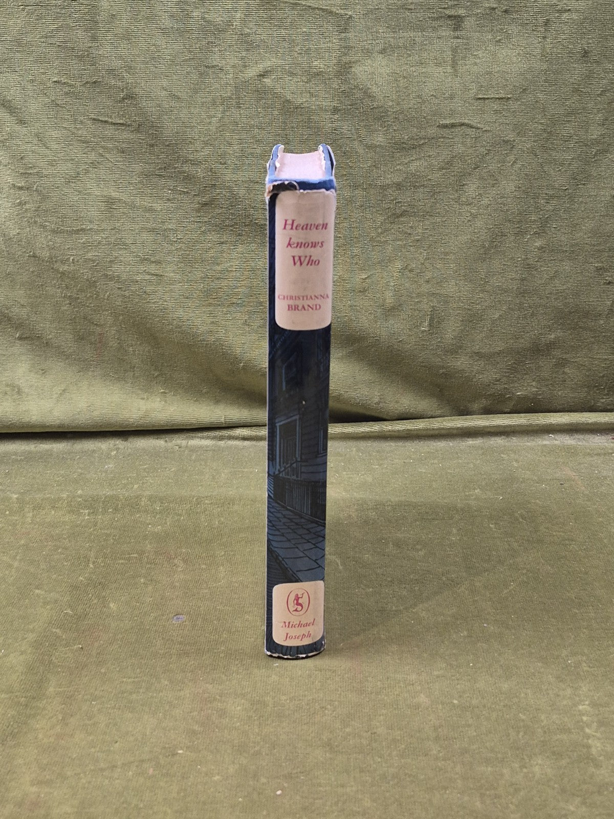 Heaven Knows Who - Christianna Brand , Michael Joseph 1960 1st HB DJ2