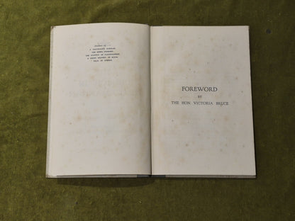 T. Crouther Gordon , Victoria Bruce - The Church in Clackmannan - Civic 19485