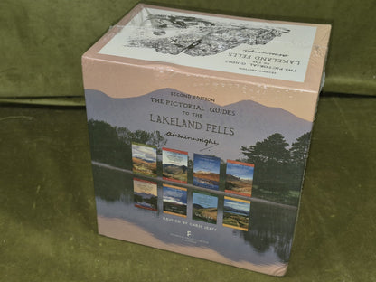 Wainwright Pictorial Guides to the Lakeland Fells 8 Book Box Set Second Edition1