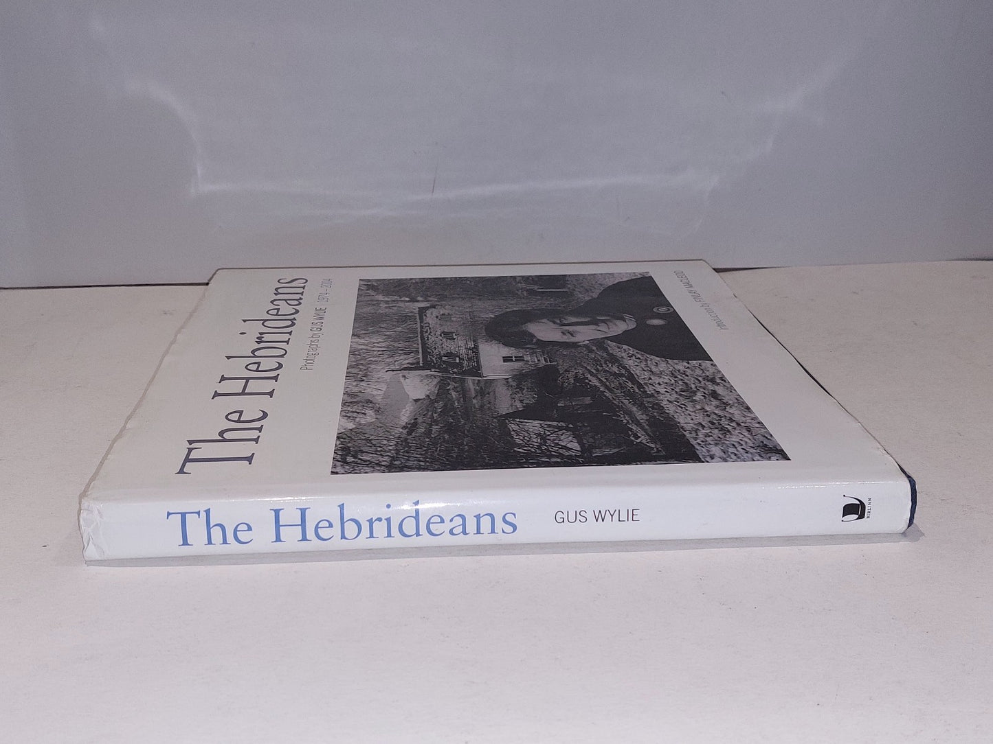 The Hebrideans Gus Wylie Photographs 1974  2004 (2005) [Birlinn] Hb Book1