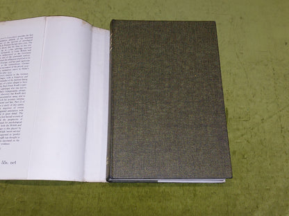 Urania's Children : The Strange World Of The Astrologers  Ellic Howe 1st Ed Hb3