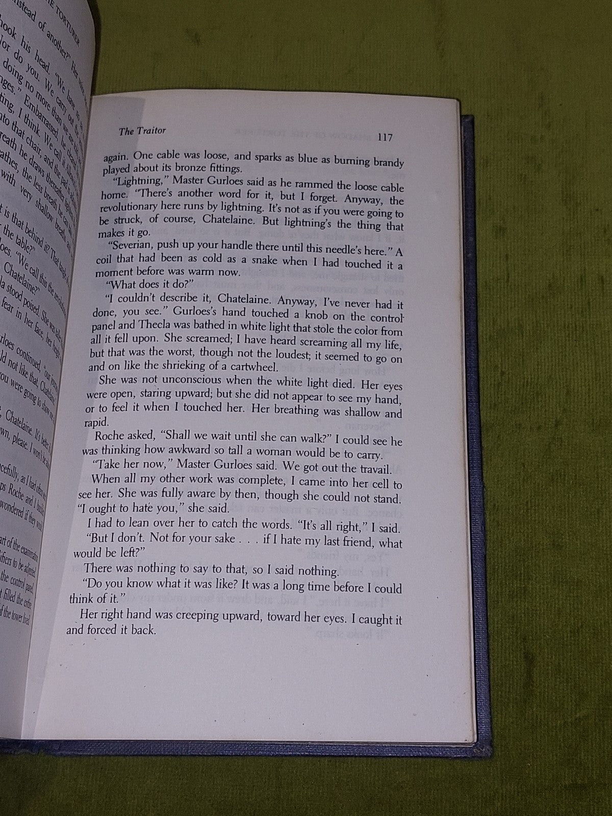 The Shadow of the Torturer - Gene Wolfe 1st UK Edition [Sidgwick & Jackson] 19818