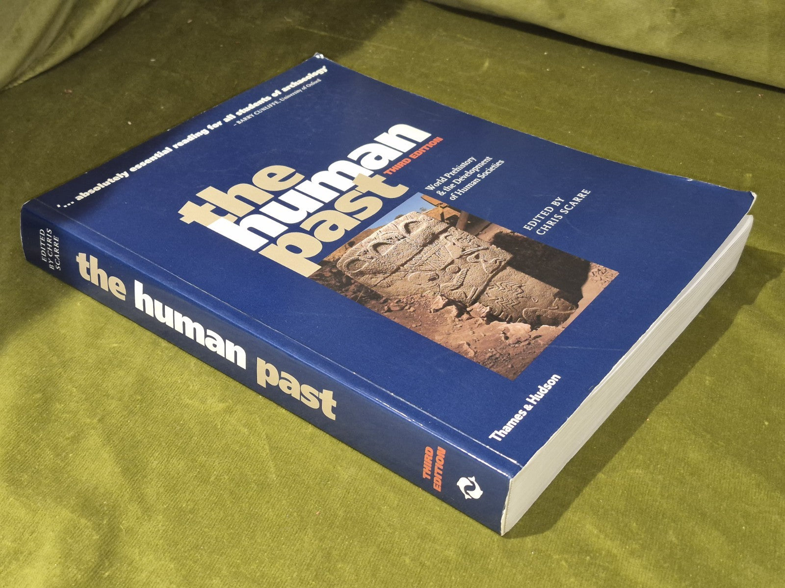 Rethinking the Human Revolution (2007) Paul Mellars2