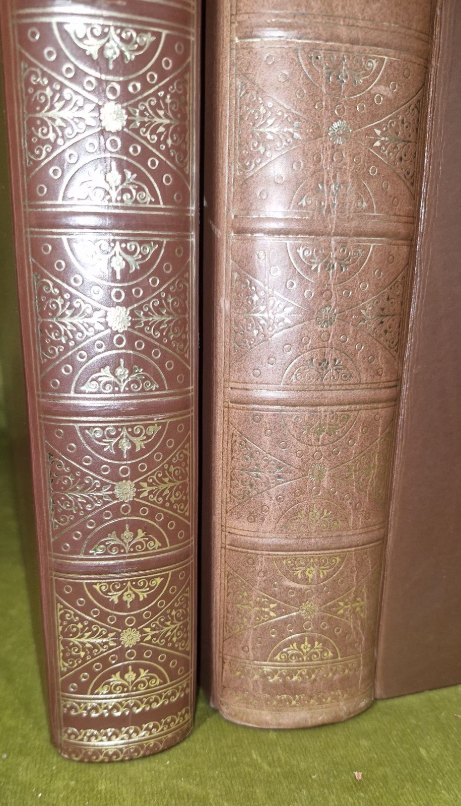 William Caxton The Metamorphoses Of Ovid Vol 1 &2 1968 Facsimile Edition- VGC10