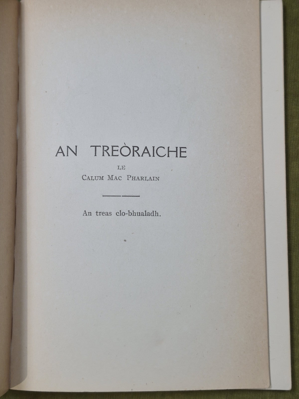 An Treoraiche Leabhran Sgoil Air Son Na Cloinne -  Calum MacPharlain 3
