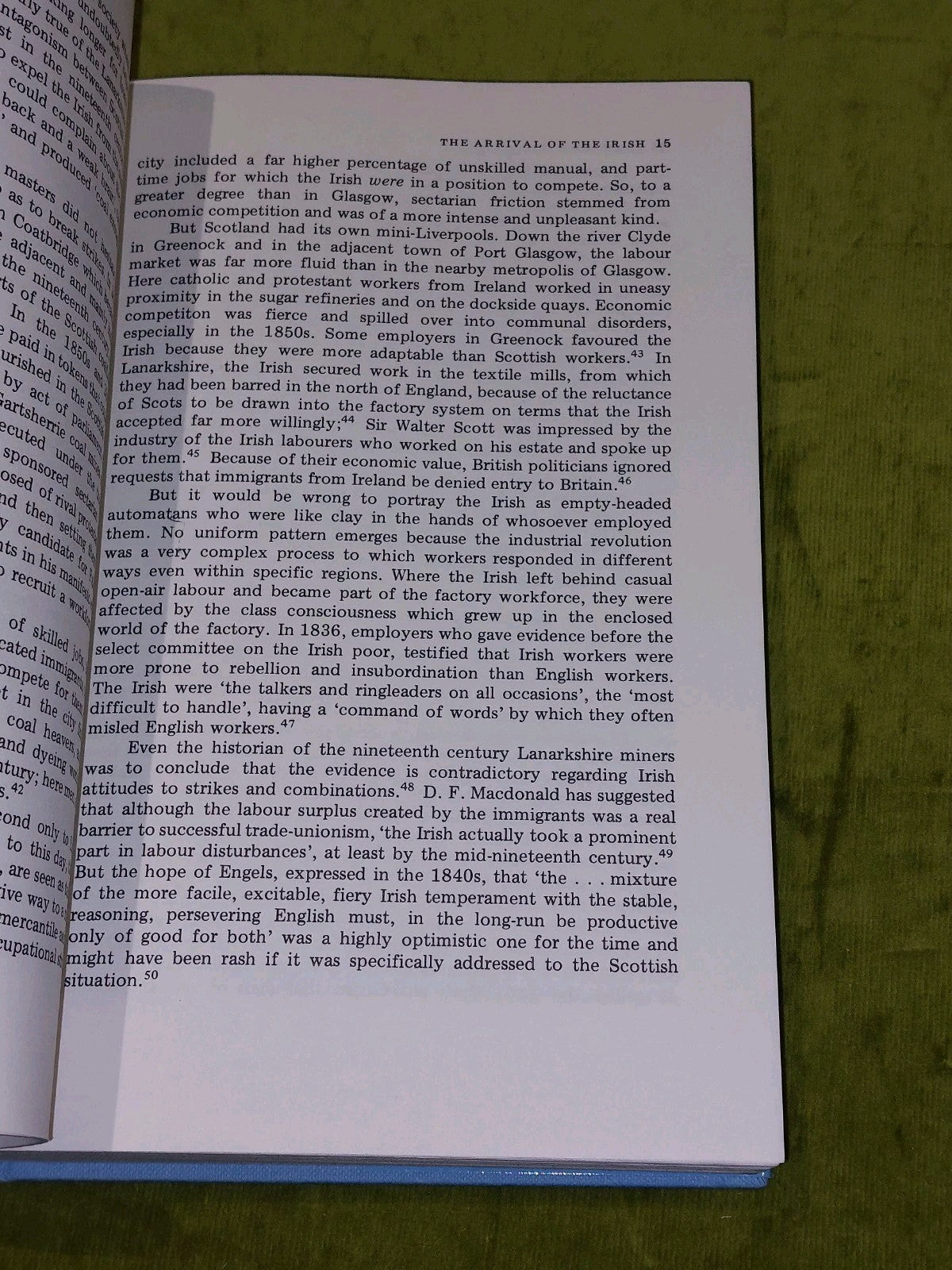 Glasgow  The Uneasy Peace : Religious Tension in Modern Scotland, Tom Gallagher5