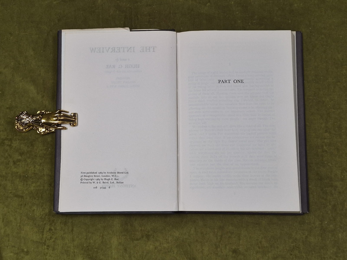 The Interview - Hugh C Rae - Blond 1969 1st HB DJ5