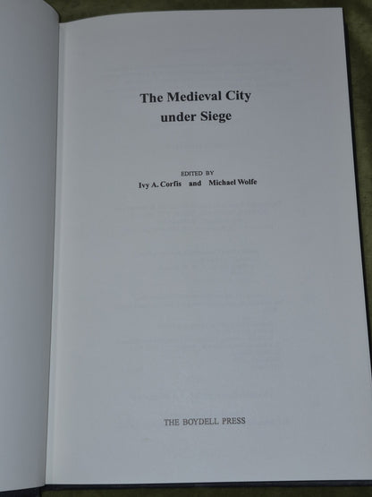 Medieval City under Siege by Michael Wolfe (1995, Hardcover)4