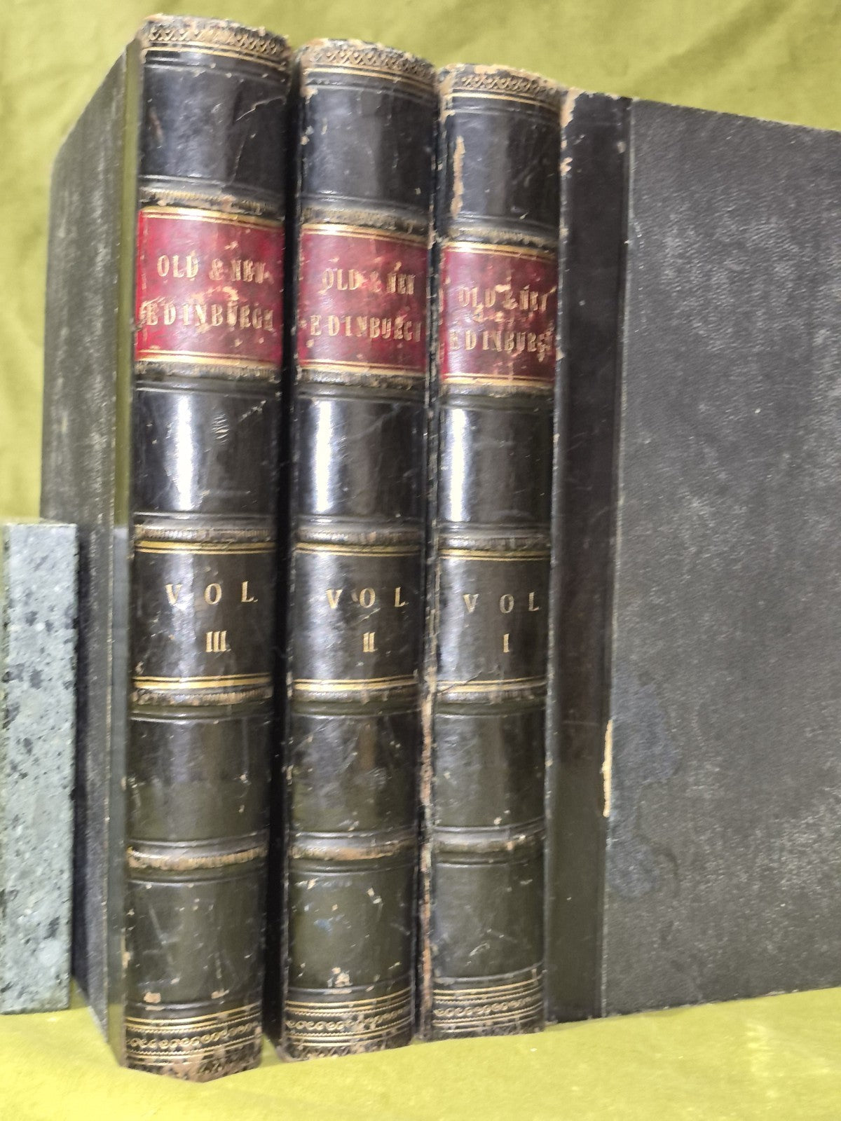 Old and New Edinburgh (c. 1882) James Grant Cassell's Complete Set of 32