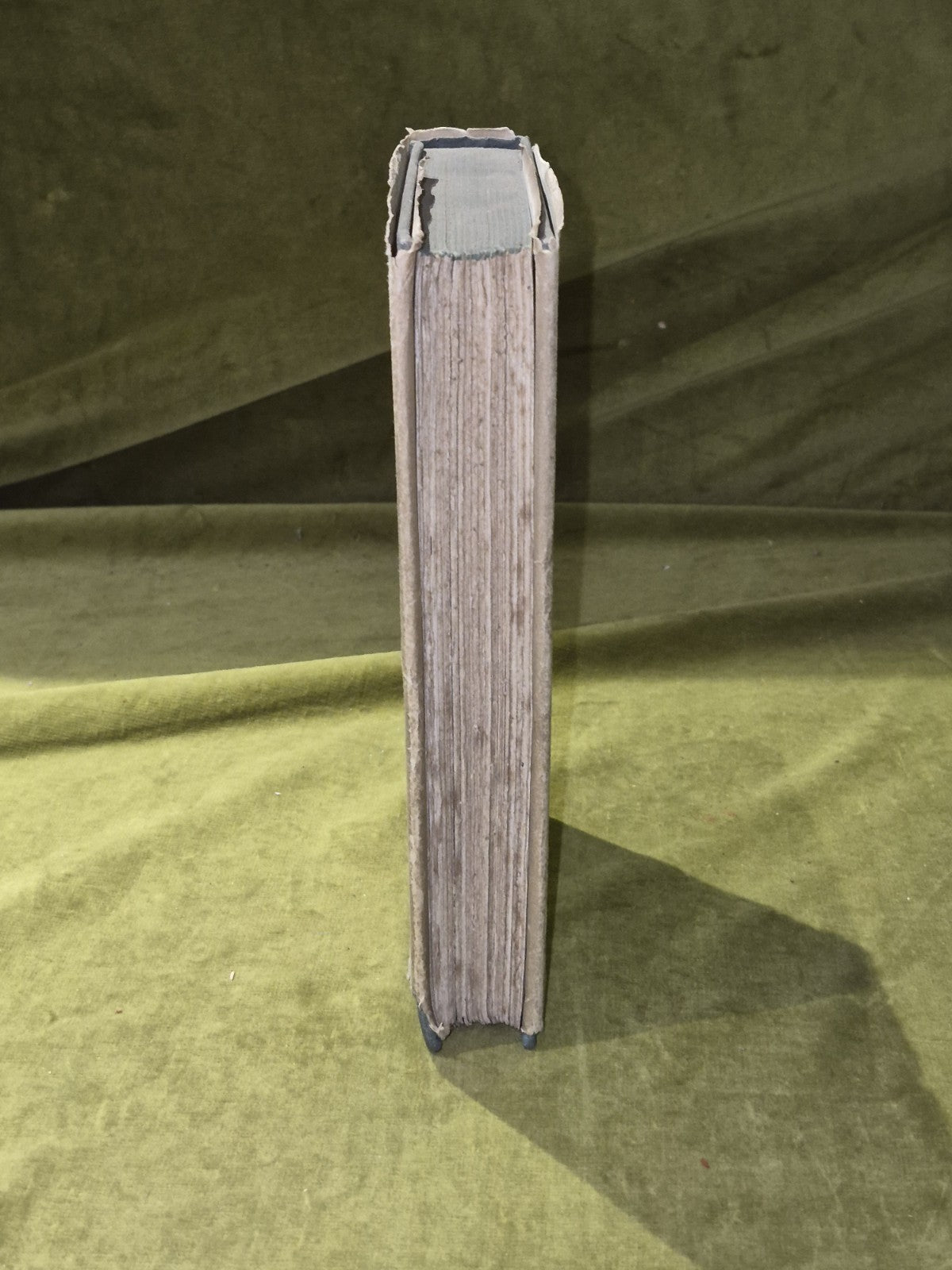 Along the Road Notes & Essays of a Tourist - Aldous Huxley Chatto & Windus 19255