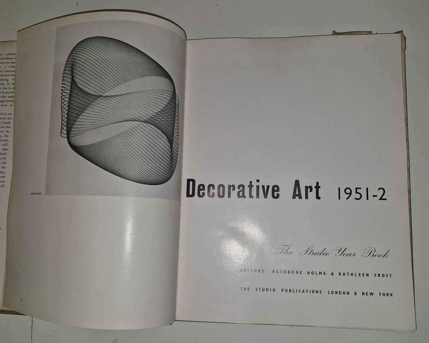Decorative art. The Studio yearbook 1951-52 (hardback) With Dust Jacket.4