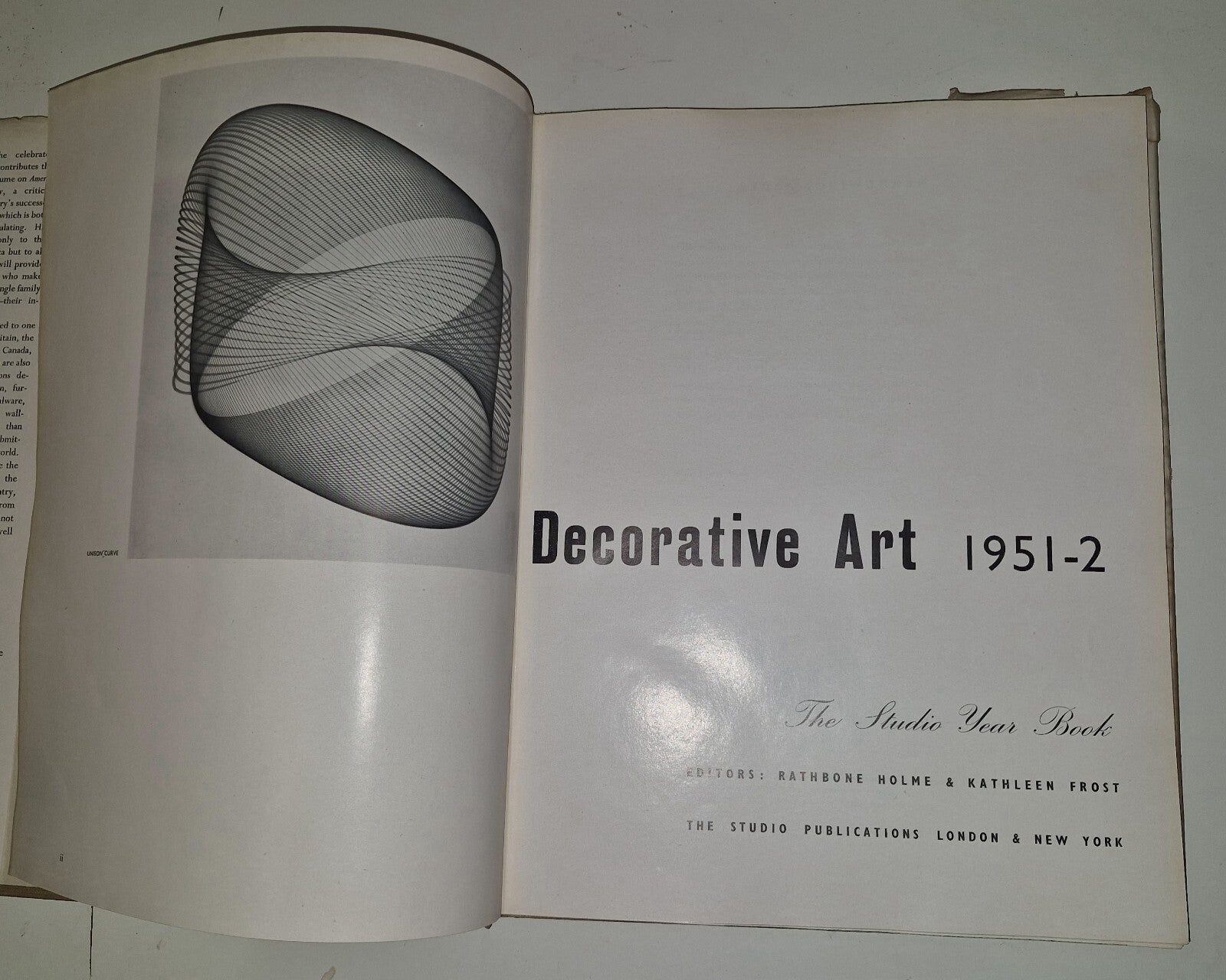 Decorative art. The Studio yearbook 1951-52 (hardback) With Dust Jacket.4