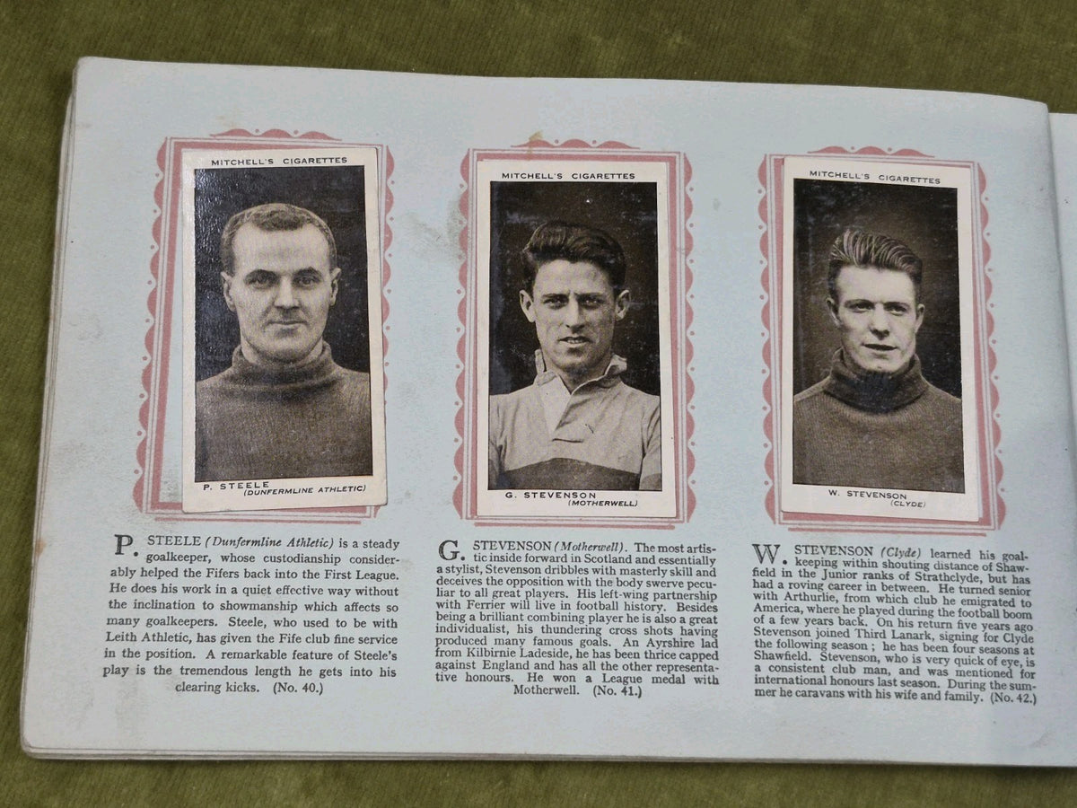 Scottish Footballers Mitchell Cigarette 1934-5 Collectible Cards Album16