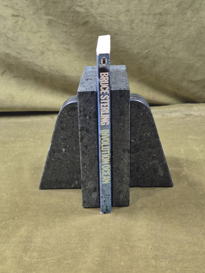 Involution Ocean - Bruce Sterling , New English Library 19802