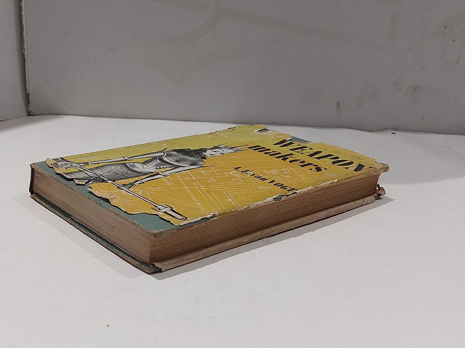 The Weapon Makers by A.E. van Vogt 1st Ed (1952) Hb With DJ 8
