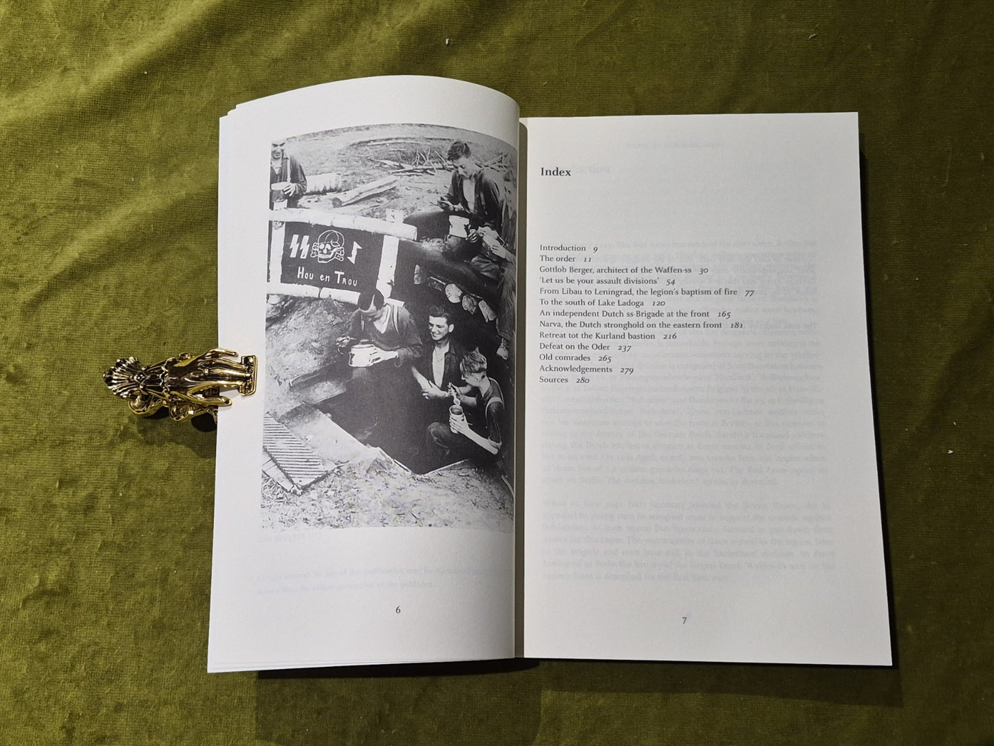From Leningrad to Berlin: Dutch Volunteers in the German Waffen SS, 1941-19456